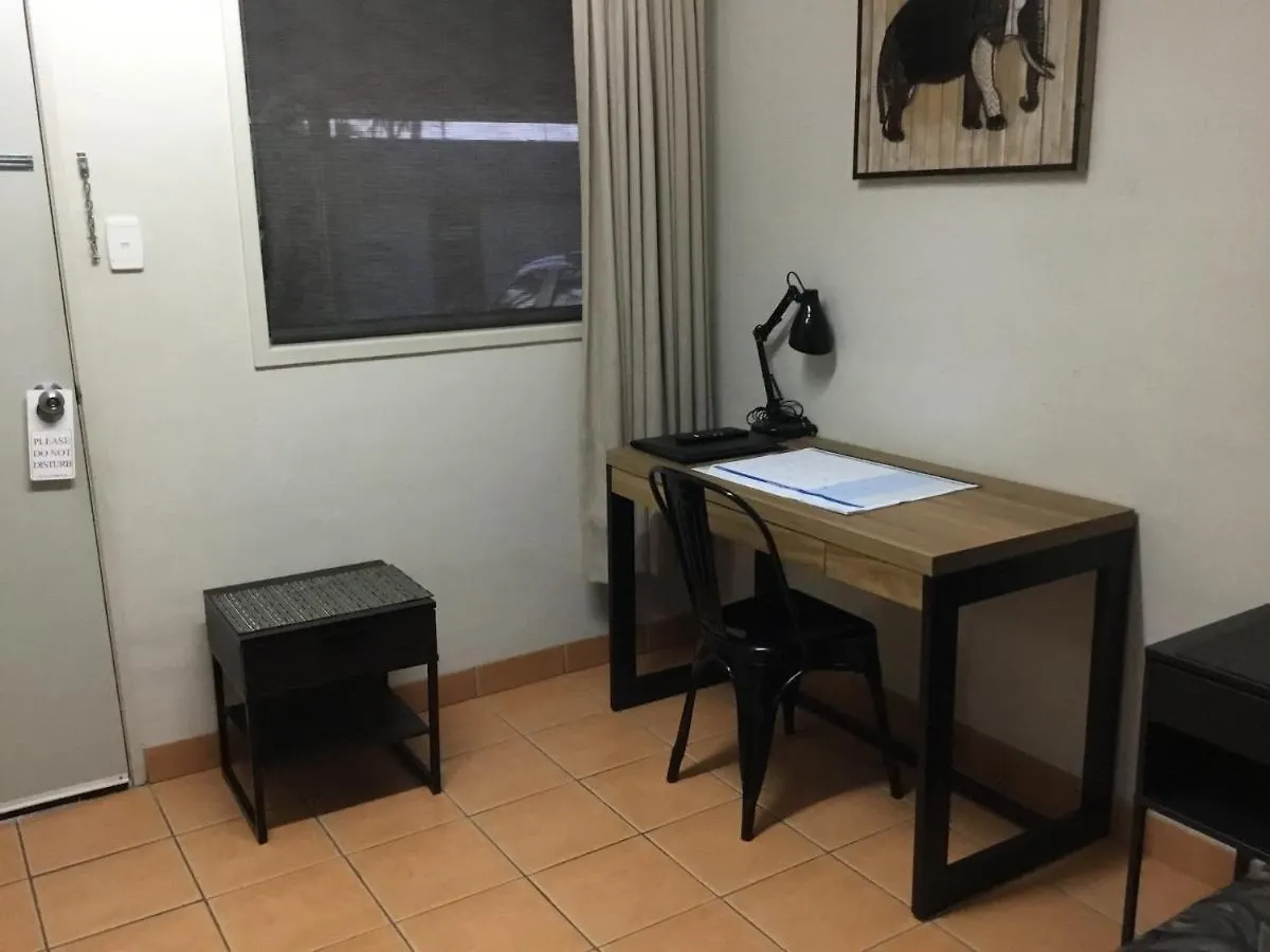 Motel Golden Palms Motor Inn Bundaberg