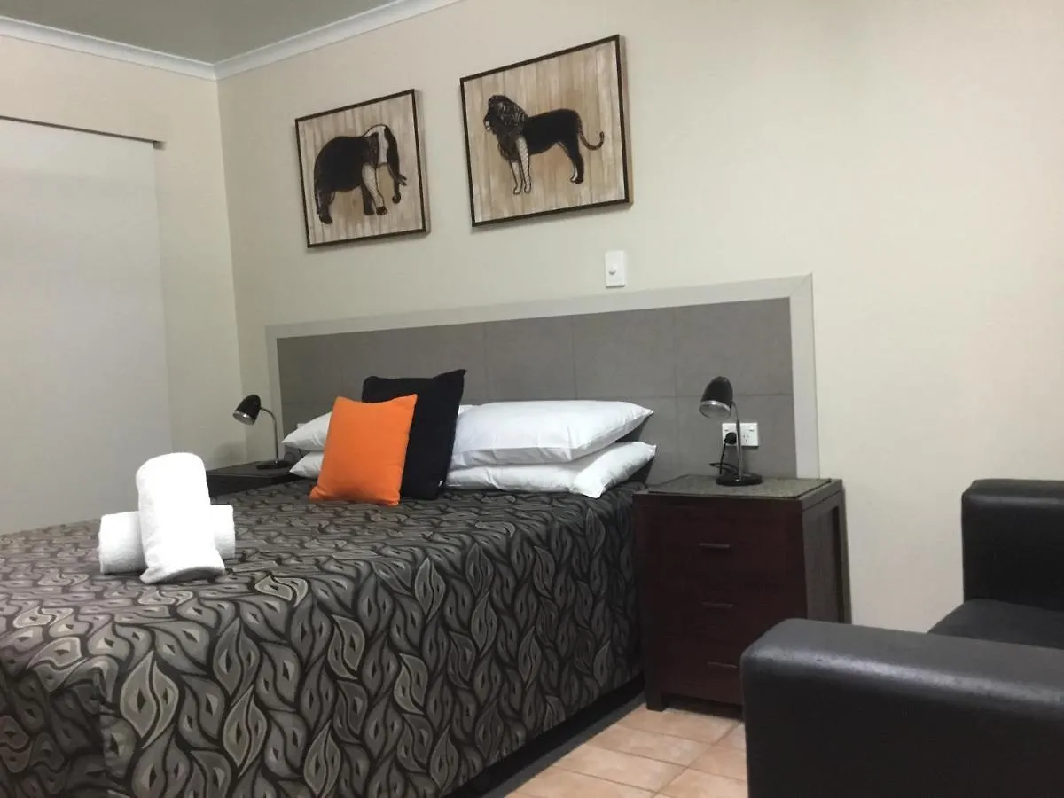 Golden Palms Motor Inn Bundaberg