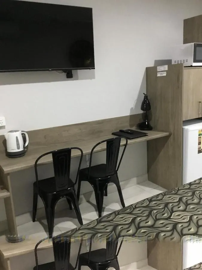 Golden Palms Motor Inn Bundaberg Australia