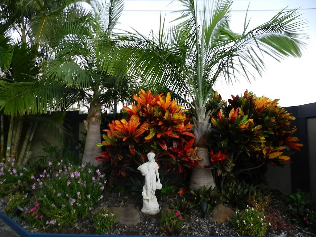 Golden Palms Motor Inn Bundaberg