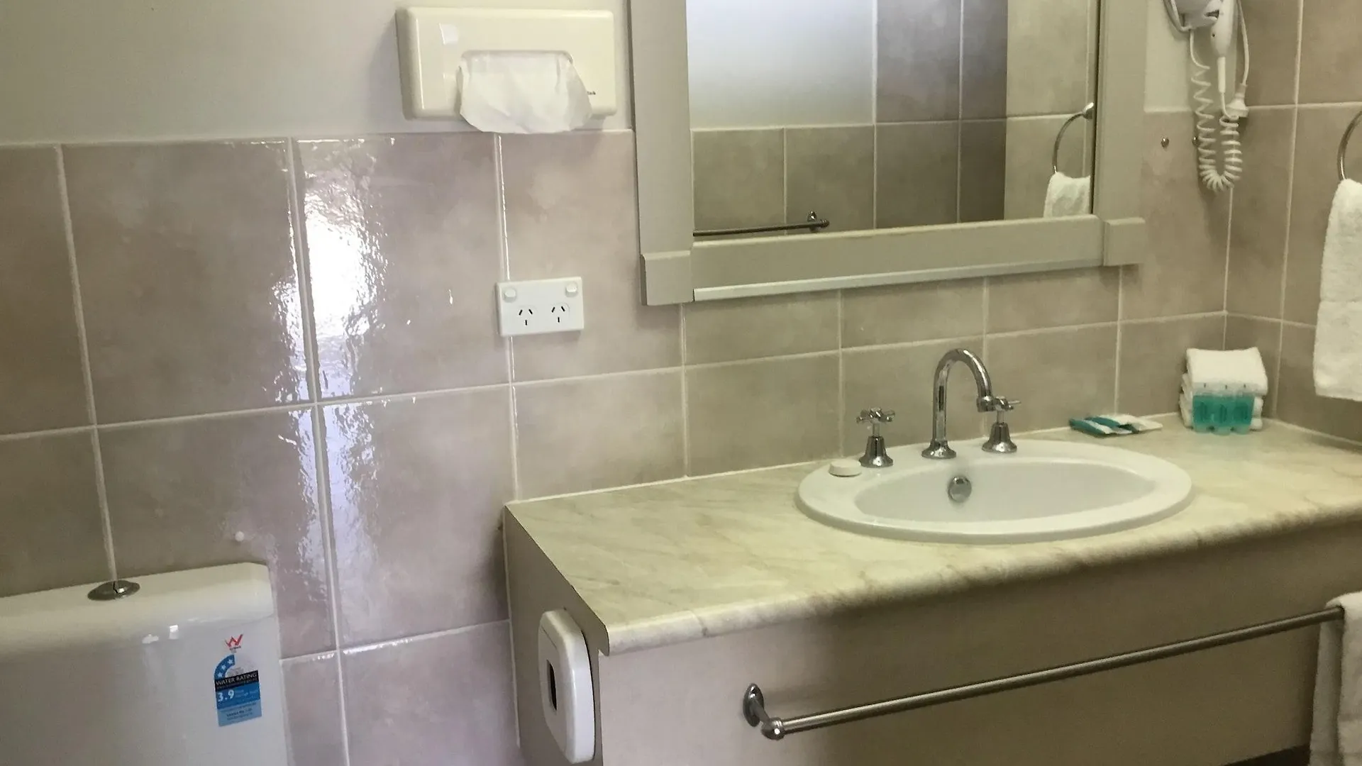 Motel Golden Palms Motor Inn Bundaberg