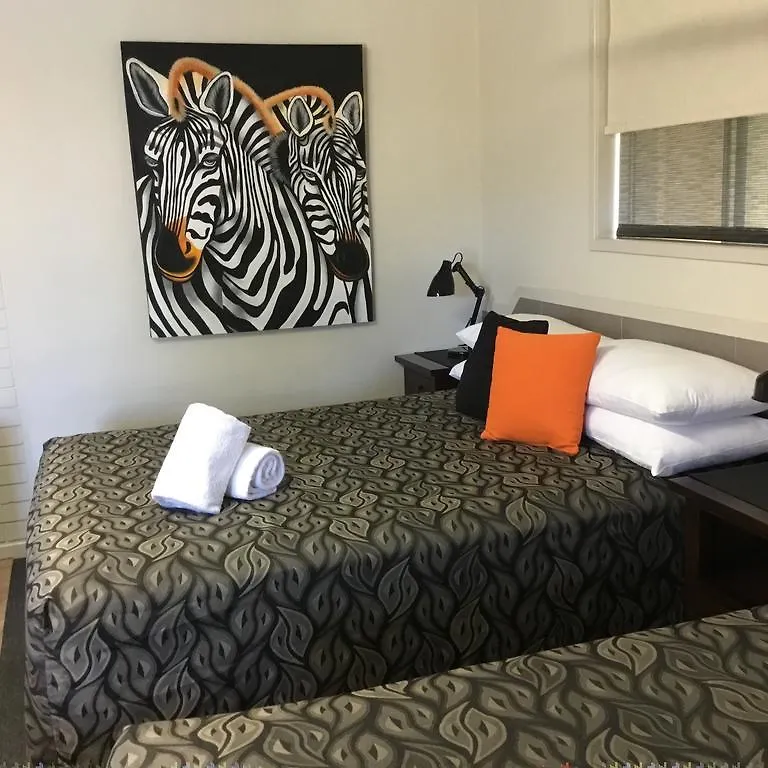 Golden Palms Motor Inn Bundaberg