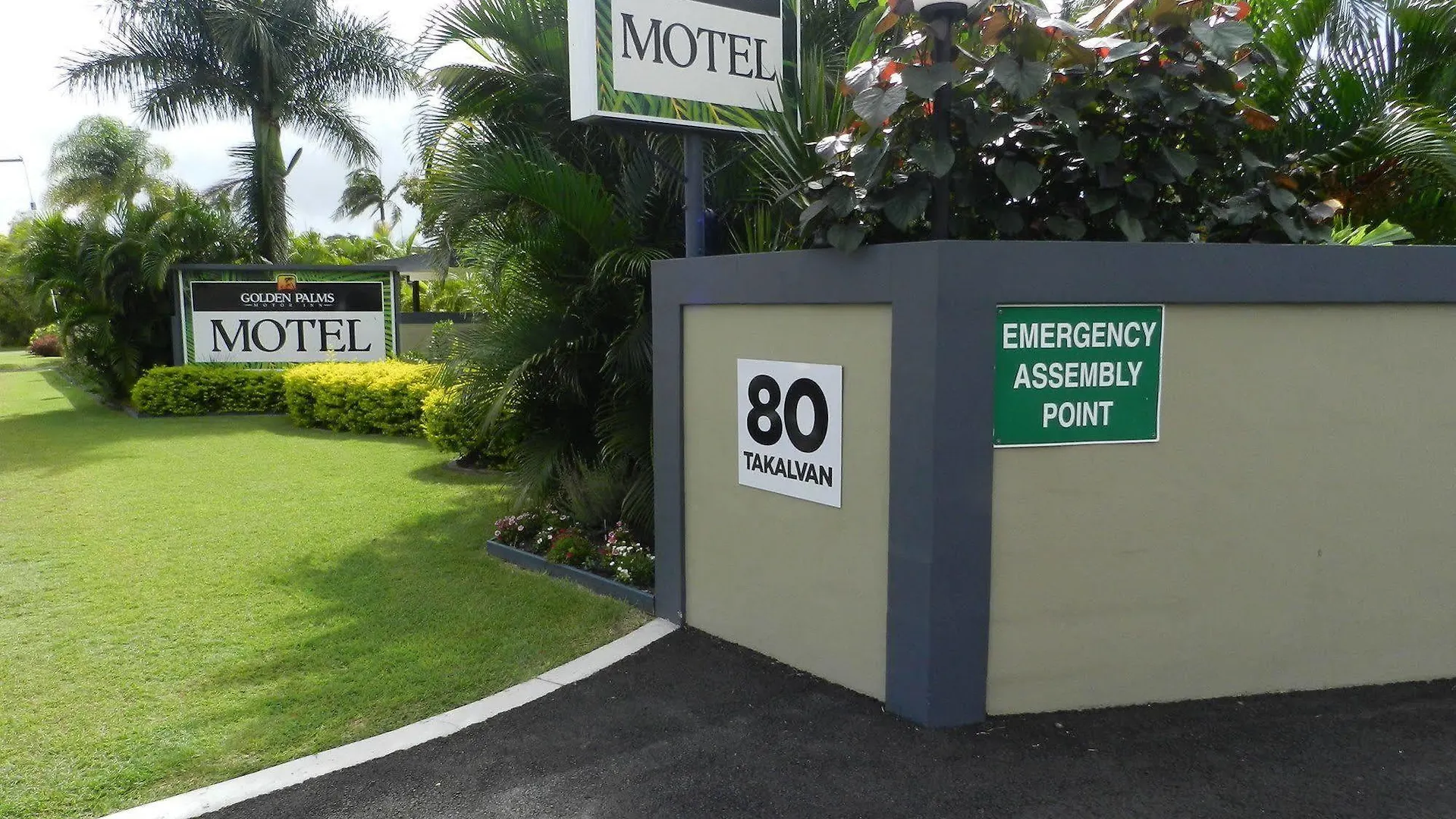 Golden Palms Motor Inn Bundaberg